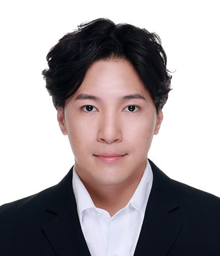 Individual headshot example